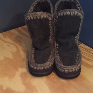 Mou boots!!
